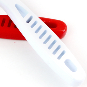 Peine Rastrillo Autolimpiante de Tamaño Personalizado 13.5 * 9cm, Herramientas de Aseo de ABS y Acero Inoxidable para el Cuidado del Cabello de Mascotas y Animales - Product Image 3