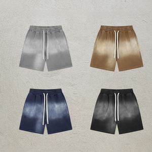 Ensemble décontracté homme été : chemise à manches courtes et short, style vintage délavé, artisanat nostalgique, mode urbaine - Product Image 2