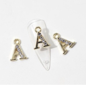Breloques Alphabet en or, lettres de l'alphabet, A à Z, 1 pièce, pendentif Alphabet pour femmes, filles, Salon de <span class=keywords><strong>manucure</strong></span>, décoration des ongles, vente en gros - Product Image 5