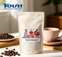 Sachets transparents personnalisés à faible MOQ avec logo, conformes aux normes alimentaires, pour snacks, couleur et taille personnalisables pour grains de café premium