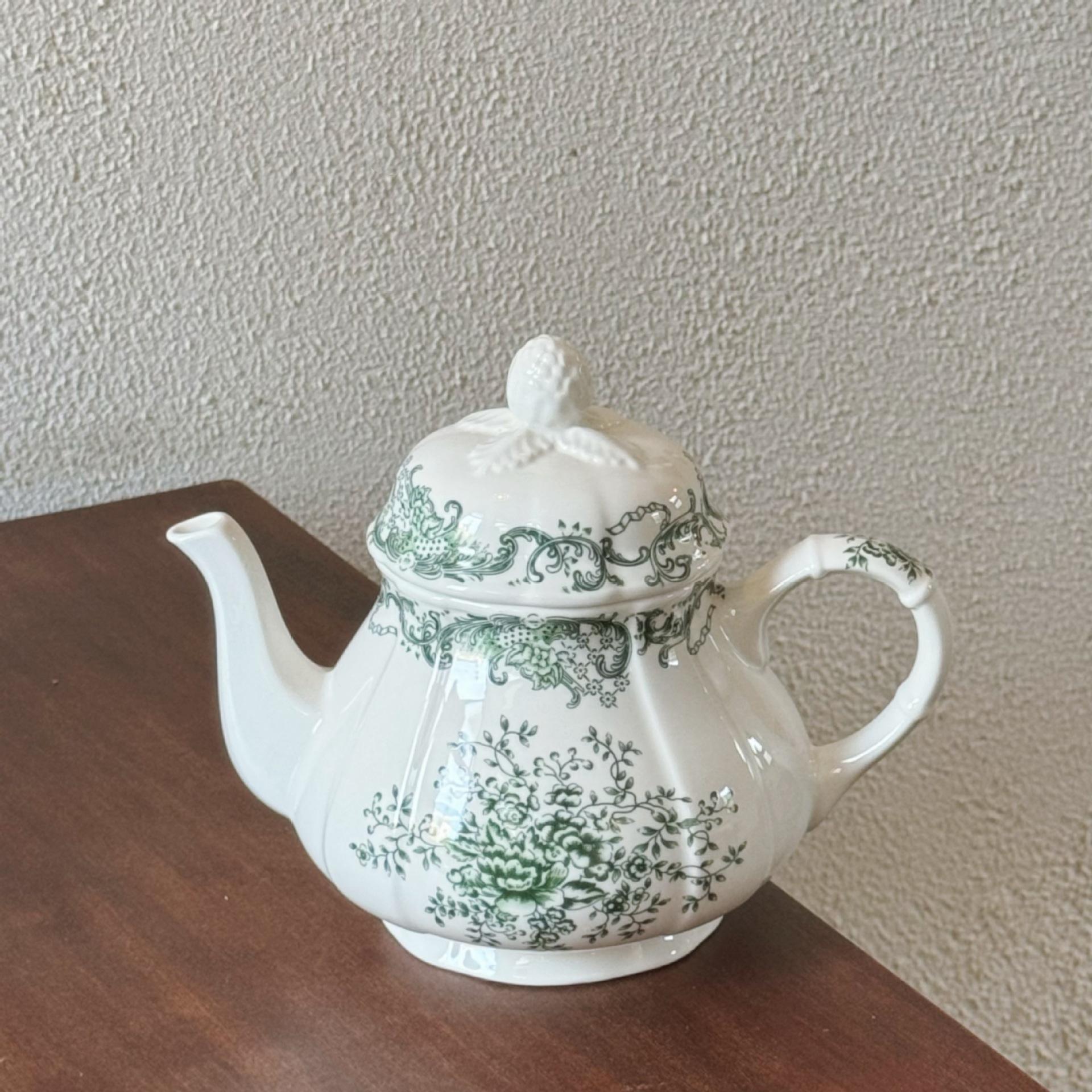 Vintage Green Teapot 1L