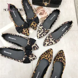Zapatos planos informales con estampado de leopardo para mujer, calzado moderno, venta al por mayor, 2022