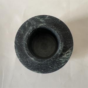 Vase de table cylindrique en pierre de marbre Verdi Alpi sculpté à la main de qualité supérieure - Product Image 4