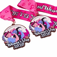 Médailles personnalisées modernes en métal antique avec logo, pour le sport, la course à pied, le marathon, la Journée de la Femme, en alliage de zinc 3D, en forme de cœur.