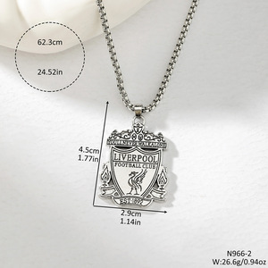 Collier pendentif Manchester United Liverpool Football Club, chaîne en argent et or, unisexe, à porter au quotidien - Product Image 3