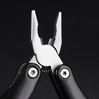 Pince pliante multifonctionnelle personnalisable OEM Couteau de poche avec tournevis et ouvre-bouteille pour le bricolage et le camping