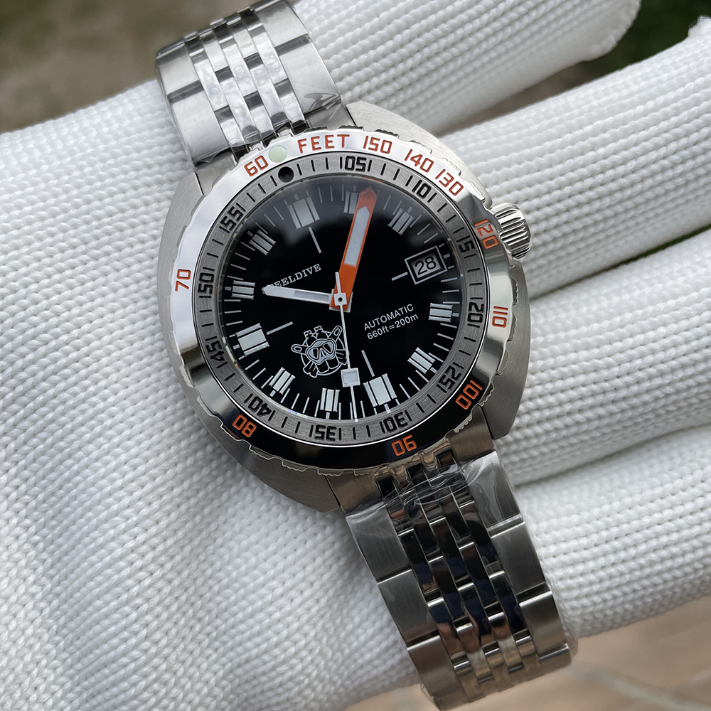67HH-SS Noir