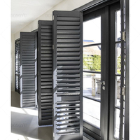 Portes pliantes de ventilation de porte à lames en bois massif de style traditionnel de haute qualité avec surface finie