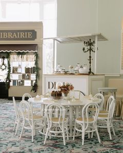 Chaises en rotin artisanales personnalisées pour enfants pour fête d'anniversaire, chaise en osier faite à la main écologique pour événements pour enfants - Product Image 4