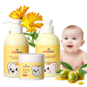 Özel Marka Calendula Hindistan Cevizi E Vitamini Shea Yağı Organik Formüllü Nemlendirici 2'si 1 Arada Duş Şampuanı Vücut Yıkama Bebek Ürünleri - Product Image 1