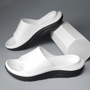 <span class=keywords><strong>Sandales</strong></span> de sport antidérapantes en EVA souple avec logo de marque personnalisé en gros pour hommes et femmes avec fonction d'augmentation de la hauteur - Product Image 2