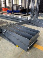 Système de levage de voiture à quatre poteaux standard |   Empileur de voitures hydraulique fiable avec garantie de 18 mois pour le stockage à domicile ou au garage
