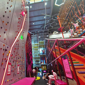 Parcours <span class=keywords><strong>de</strong></span> corde haute personnalisé filets d'escalade trampoline tyrolienne pour enfants <span class=keywords><strong>aventure</strong></span> équipement <span class=keywords><strong>de</strong></span> terrain <span class=keywords><strong>de</strong></span> jeu intérieur - Product Image 6