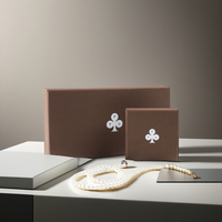Boîte à bijoux biodégradable de luxe avec logo personnalisé doublure éponge pour boucles d'oreilles bracelets bagues colliers montres