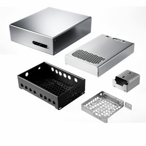 Boîtier en acier inoxydable avec couvercle perforé pour montage sur panneau de commande industriel - Product Image 3