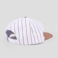 Casquette de baseball personnalisée brodée couleur unie avec patch brodé et fermeture snapback effet vieilli