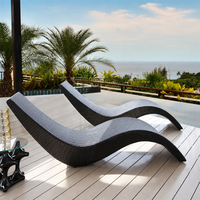 Chaise de salon moderne en métal durable pour la maison, le bureau et l'extérieur, design capitonné fait main