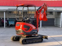 Mini-excavatrice de génie civil européen avec auvent imperméable, mini-excavatrice de 2,5 tonnes, petite pelle sur chenilles
