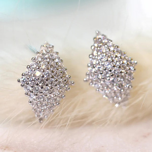 Orecchini a Perno con Rombi Lucidi per Donne, Eleganti Accessori Geometrici per Orecchie, per Uso Quotidiano, Ufficio, Feste, Regalo - Product Image 2