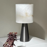 Lampe de bureau en albâtre cylindrique, base en métal conique noir, décoration intérieure, lampe de table pour la maison, l'hôtel, la chambre à coucher, le bureau