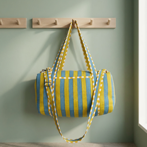 Bolsas de Viaje de Lujo de Algodón para Fin de Semana, Yoga y Gimnasio, con Logotipo y Patrón Personalizados, Estampado a Rayas, Acolchadas, con Cierre, Tipo Duffel - Product Image 1