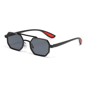 Lunettes <span class=keywords><strong>de</strong></span> <span class=keywords><strong>soleil</strong></span> unisexes <span class=keywords><strong>de</strong></span> luxe tendance, polarisées, géométriques, avec logo personnalisé, monture et couleur <span class=keywords><strong>de</strong></span> verres personnalisables, style moderne. - Product Image 1