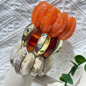 Wholesale Retro and Exaggerated <strong>Large</strong> <strong>Bead</strong> Elegant Women's Jewelry Resin Marble Elastic Oval Beaded Acrylic <strong>Bracelet</strong> - Product Image 5