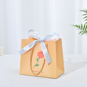 Sac cadeau de luxe pour mariage, pour vêtements, taille et couleur personnalisables, sac en papier écologique imperméable avec poignée en ruban - Product Image 6