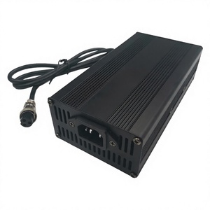 Cargador Rápido de Alta Calidad TEVERUN BLADEGT 67.2V 5A de 3 Pines para Blade GT2+, Fighter 11+, 10D, Accesorios para Patinetes Eléctricos - Product Image 3