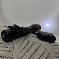 Lampe d'inspection KT-X5, corps robuste résistant à l'humidité, cordon de poignet amovible pour le travail en camping