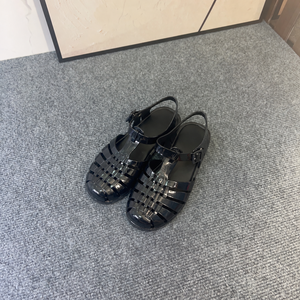 Sandales romaines respirantes à bout fermé en PVC tressé pour femme, chaussures de plage d'été légères avec semelle moulée par injection - Product Image 5