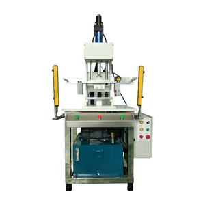 Petite machine à savon Équipement de savon fait main - Product Image 3