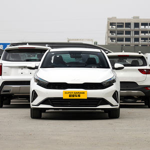 2024 Voitures à essence d'<span class=keywords><strong>occasion</strong></span> bon marché Kia K3 Offre Spéciale fabriquées en Chine Voitures à essence SUV 5 places Kia K3 à Bichkek - Product Image 3