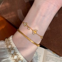 2026 Ensemble de bijoux de luxe léger rétro haut de gamme, finition brossée, motif cœur d'abeille, avec strass, comprenant bague, boucles d'oreilles, bracelet et collier