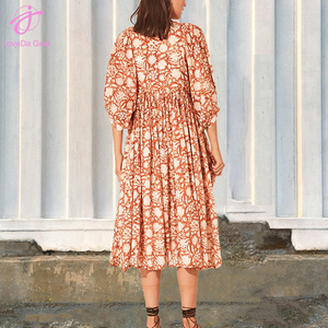 Loveda venta al por mayor mujeres verano bohemio impreso cinco puntos linterna manga suelta vestido floral - Product Image 2