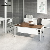 Poste de travail de bureau moderne SpaceUnited avec structure en acier, bureau de direction de luxe