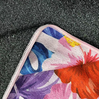 Serviette de plage en tissu personnalisée, antidérapante, absorbante, séchage rapide, légère, serviette de yoga, vente en gros d'usine