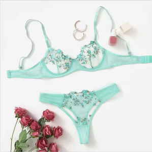 Ensemble de lingerie sexy Langery pour femme : corset, bralette et culotte avec dentelle, style japonais tendance, maintien léger - Product Image 5