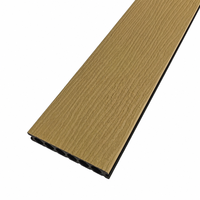 Plancher de terrasse en WPC pour extérieur, 140x25mm, creux, imperméable, antidérapant, surface brossée, système d'assemblage pour jardin et balcon