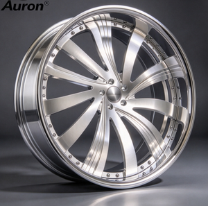Jante en alliage d'aluminium poli Auron 5.5x17 multi-rayons en deux parties moulée pour la mise à niveau des voitures particulières - Product Image 1