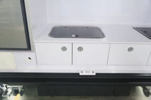 Caravane tout-terrain avec tente de toit, panneau solaire, cuisine extérieure, <span class=keywords><strong>suspension</strong></span> indépendante, 4x4, à vendre - Product Image 4