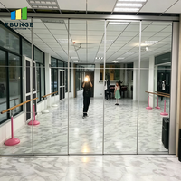 Cloison mobile à miroirs, panneaux coulissants à miroirs pour studio de danse, salle de sport