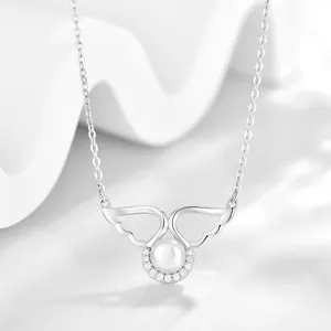 Vente en gros de bijoux en perles en argent sterling 925 breloque ailes d'ange véritable collier de perles d'eau douce pour les amoureux