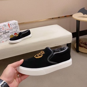 รองเท้าเดินดีไซน์หรูระดับไฮเอนด์ รองเท้าผ้าใบแบบสวมสบายสำหรับผู้ชายและผู้หญิง รองเท้ากีฬากลางแจ้งสุดหรู ระบายอากาศได้ดี เหมาะสำหรับวิ่ง - Product Image 3