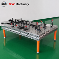 Table de soudage flexible 3D nitrurée D16 D28 avec accessoires de serrage complets pour la fabrication industrielle des métaux