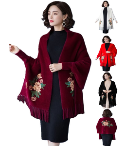 Elegantes Ponchos <span class=keywords><strong>con</strong></span> Bordado, Capas Retro <span class=keywords><strong>con</strong></span> Mangas, Imitación de Visón y Cachemira, Proveedor de Abrigos Tipo Tippet al por Mayor - Product Image 1