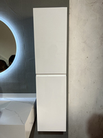 Meubles-lavabos muraux modernes en PVC laqué blanc avec miroir LED, vasque en pierre, résistants à l'eau et dotés d'un miroir