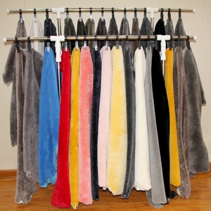 Cuero de Oveja Genuino Australiano IRWOODS, Hecho a Medida, a Granel, Calidad Superior, Blanco Natural/Teñible, para Zapatos, Prendas, Guantes y Cuellos - Product Image 1