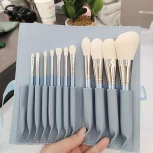 ชุดแปรงแต่งหน้า 10 ชิ้น แปรงรองพื้น แปรงแป้งฝุ่น แปรงอายแชโดว์ แปรงแต่งตา - Product Image 2