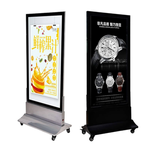 Boîte à lumière verticale en alliage d'aluminium et acier inoxydable MACCAN, roues à quatre directions, noir argent, double face acrylique, hôtel, restaurant - Product Image 4